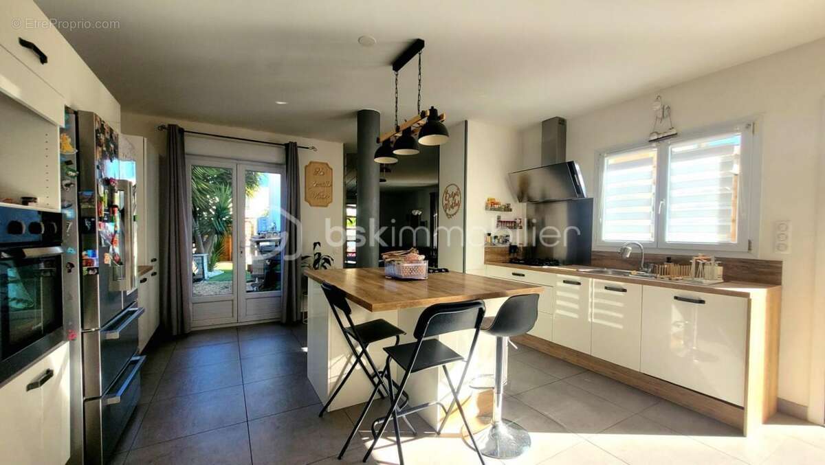 Maison à FRONTIGNAN