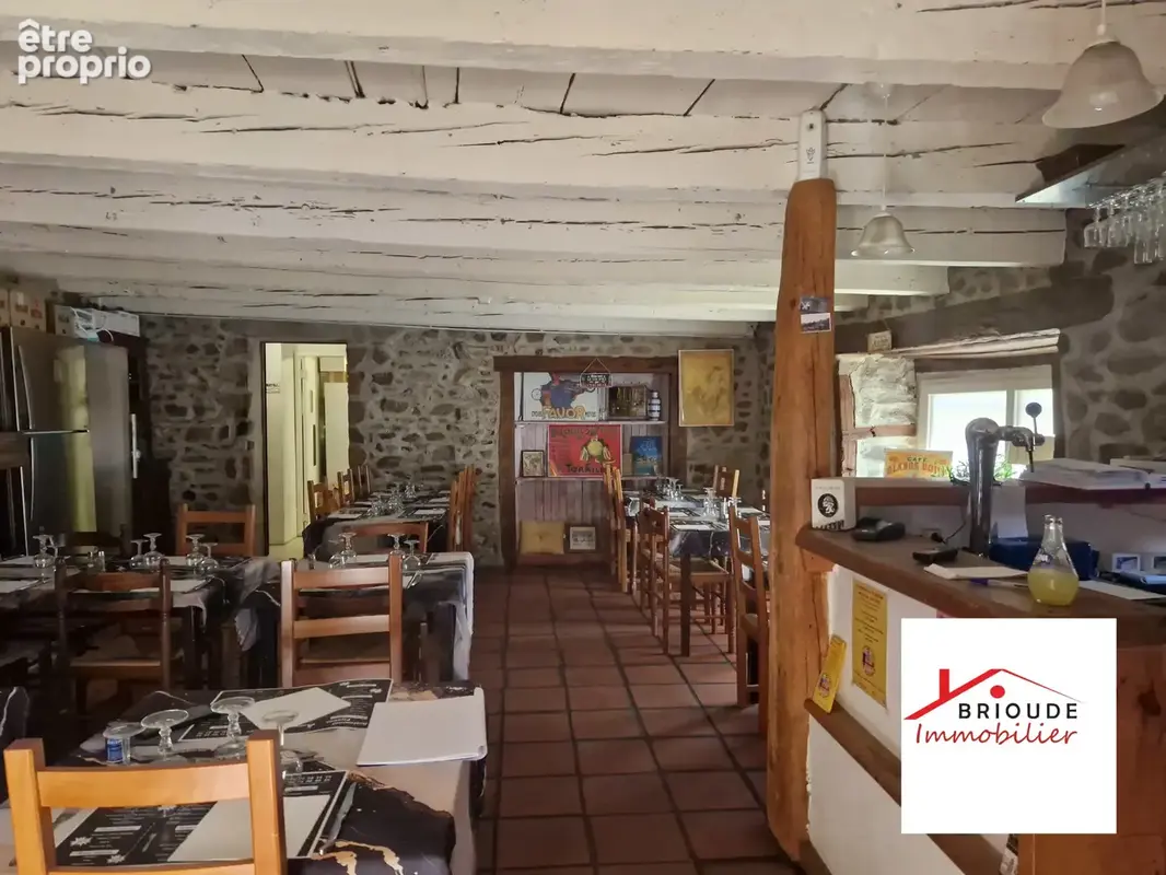 Maison de village à usage de commerce - photo 6