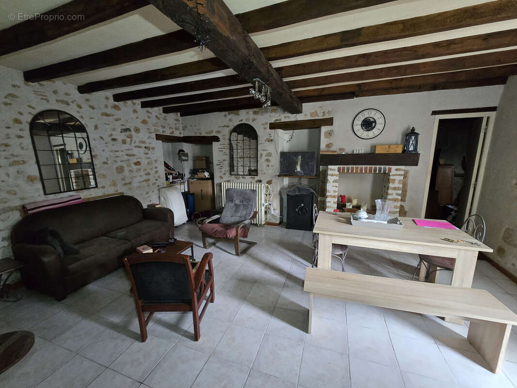 Maison à CLUIS