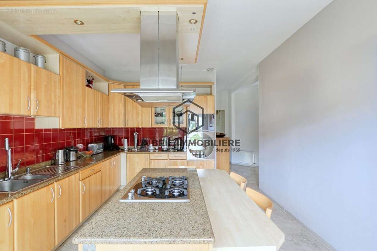 Maison 131 m² à Quincy-Sous-Senart  - photo 7