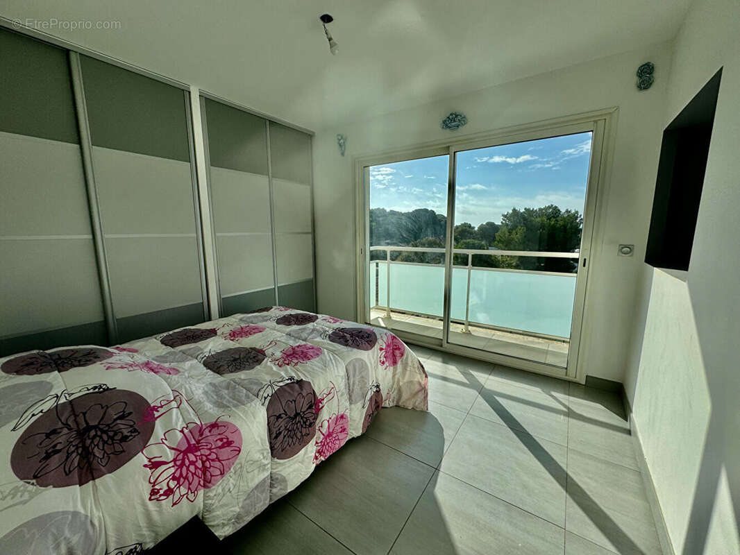 Appartement à SAUSSET-LES-PINS