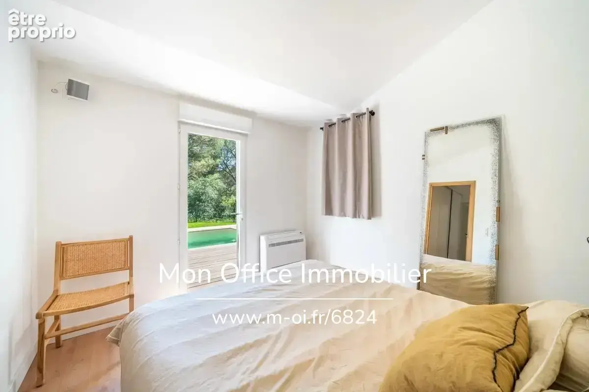Référence : 6824-BMA - Maison 5 pièces sur 700m2 de jardin avec Piscine - photo 9