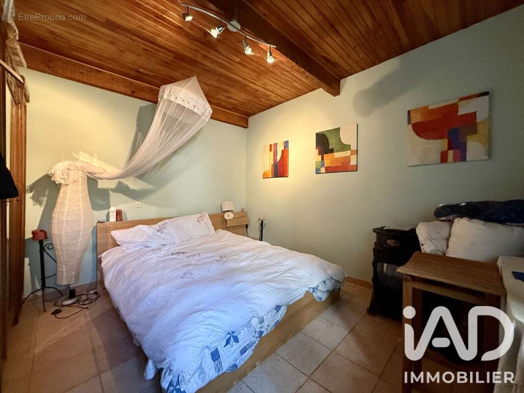 Maison 79 m² à Camjac  - photo 9