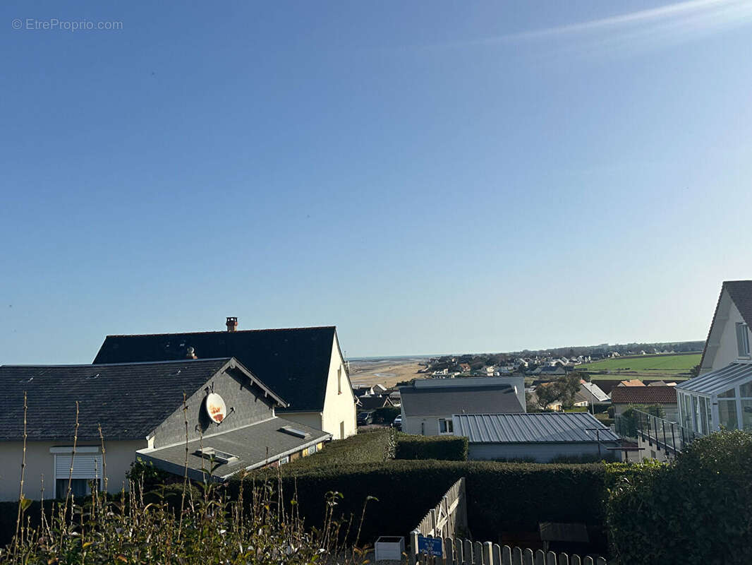 Maison à SAINT-COME-DE-FRESNE