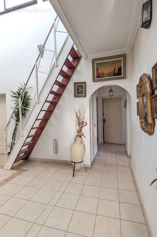 Maison à SANTA-MARIA-POGGIO