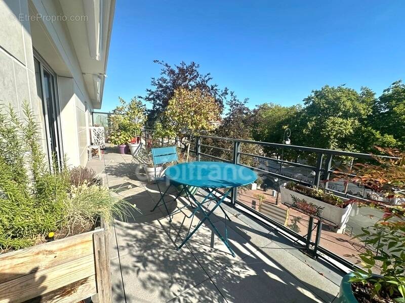 Appartement à SAINT-MAUR-DES-FOSSES