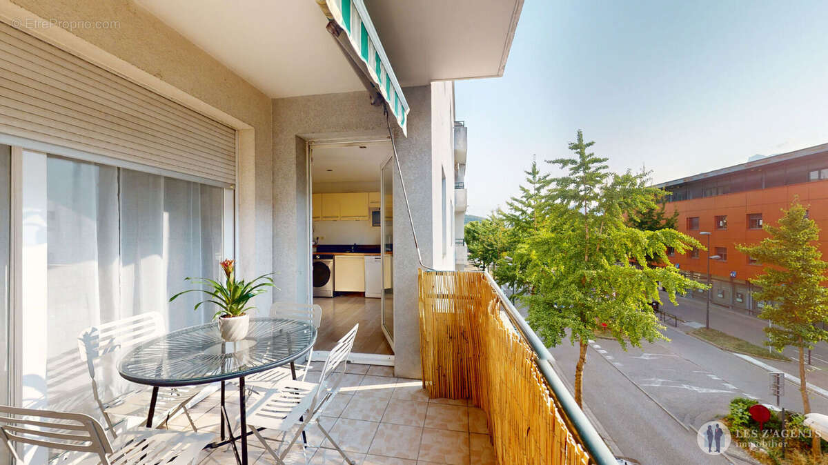 Appartement à ECHIROLLES