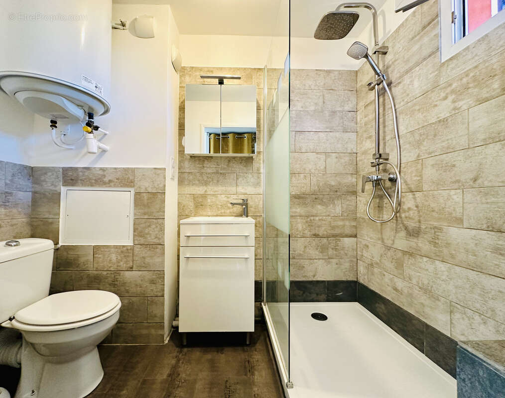 Appartement à LATTES