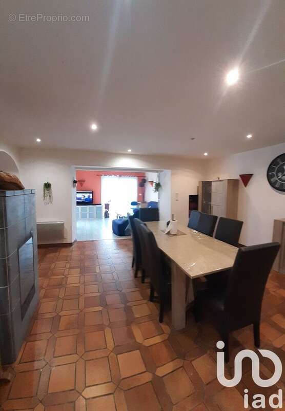 Maison 104 m² à Bressuire  - photo 4