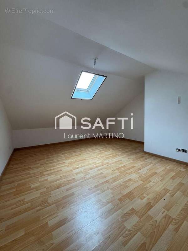 Maison 82 m² à Montgerain  - photo 7