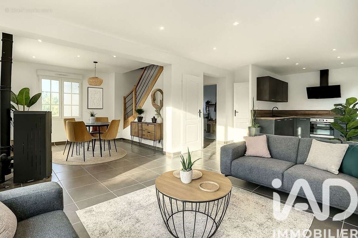 Photo 2 - Maison à ATTICHY