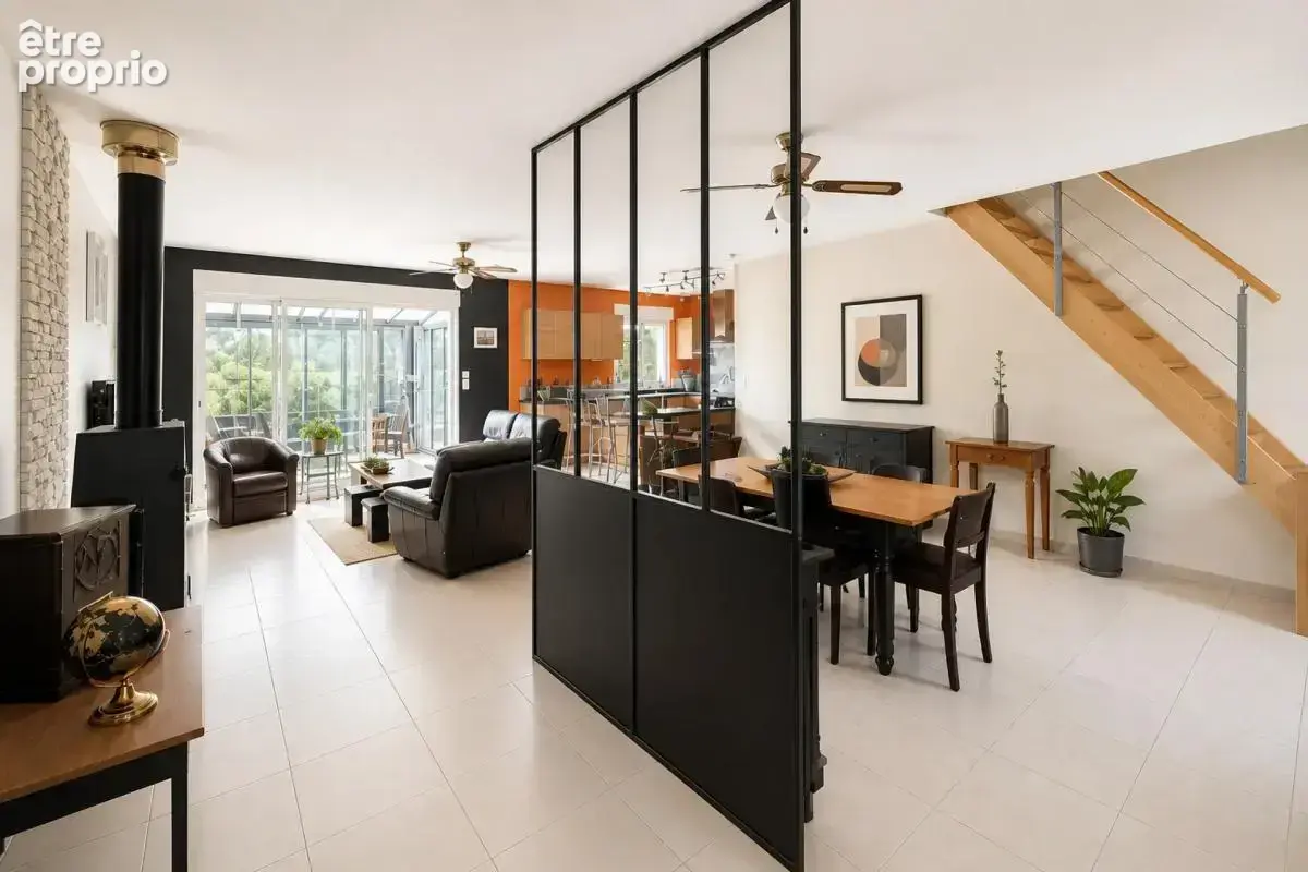Maison de 7 pièces de 164 m² à Bellevigne-en-Layon - photo 2