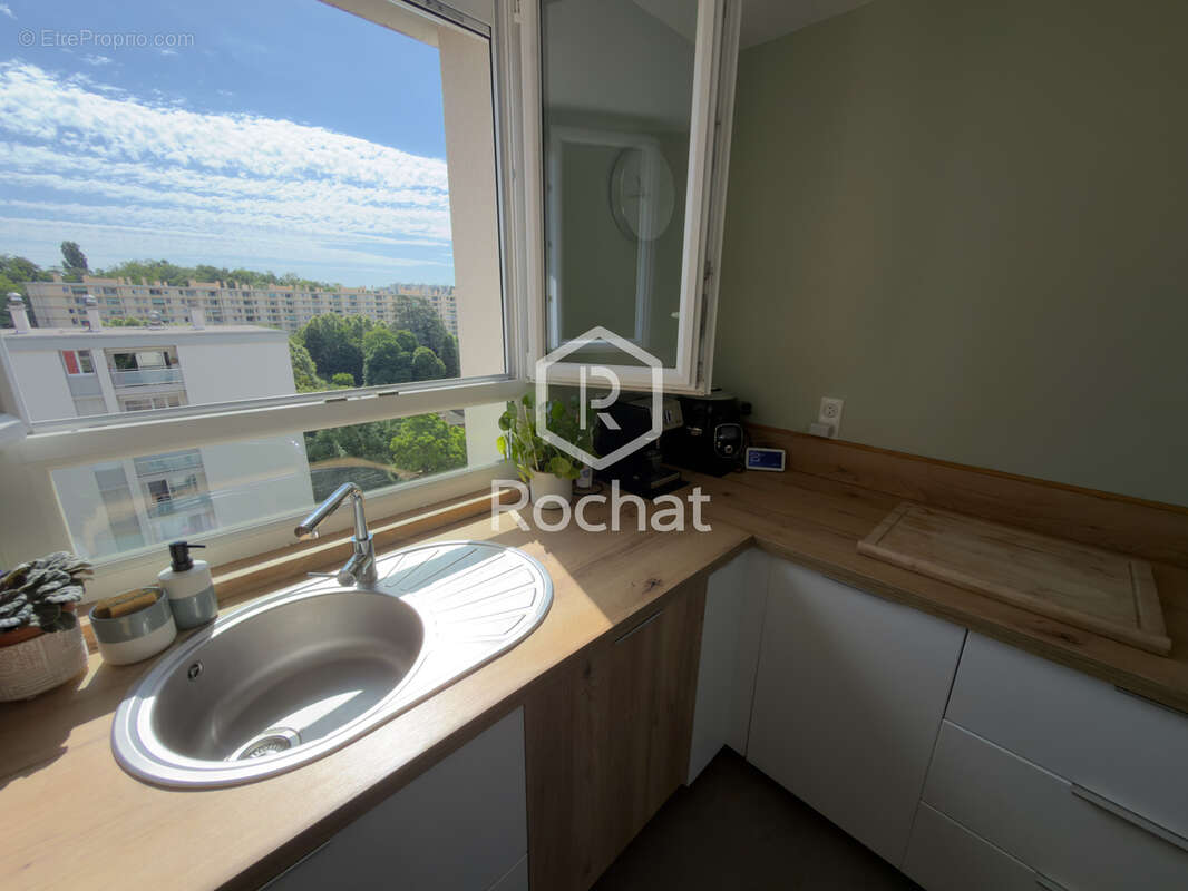 Appartement à LYON-5E