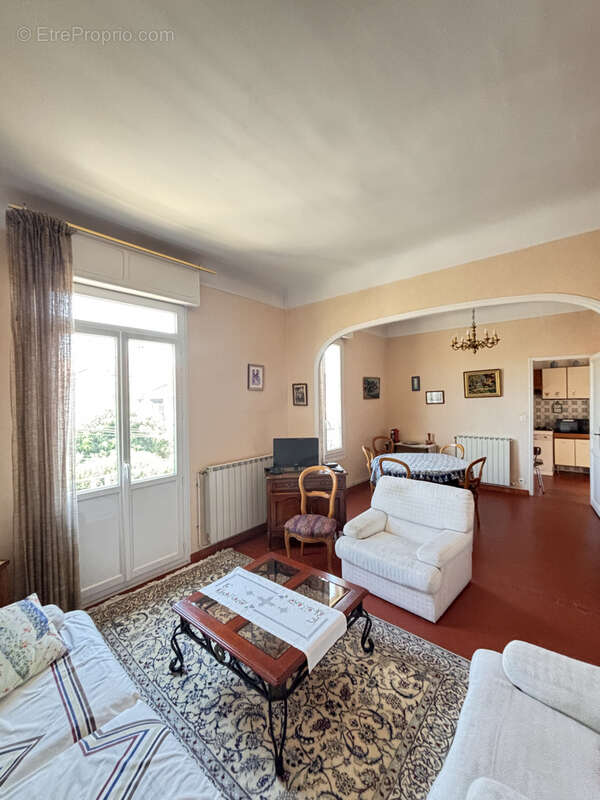 Maison divisee en t3 3t t4 coeur de beaumont de 160 m2 - photo 15