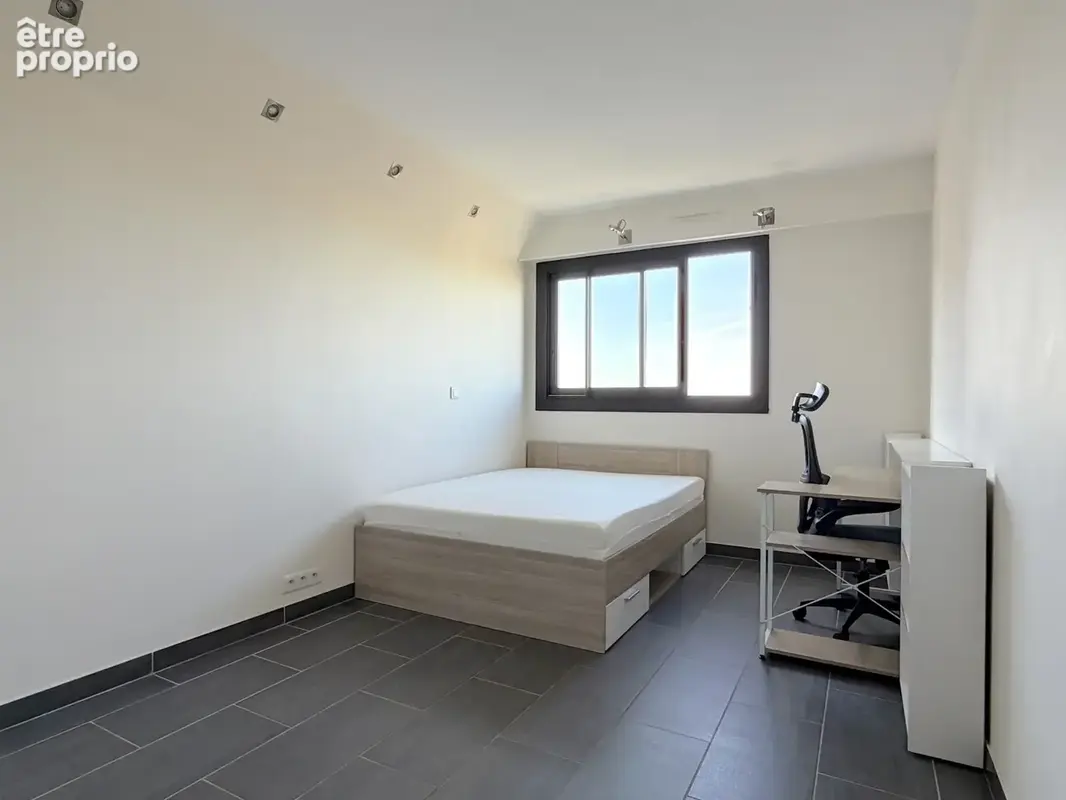 Appartement T5, rénové, loué en colocation - photo 9