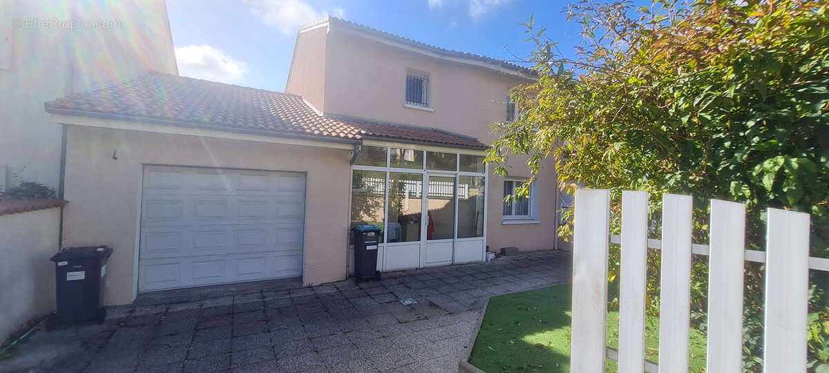 Maison à BEAUMONT