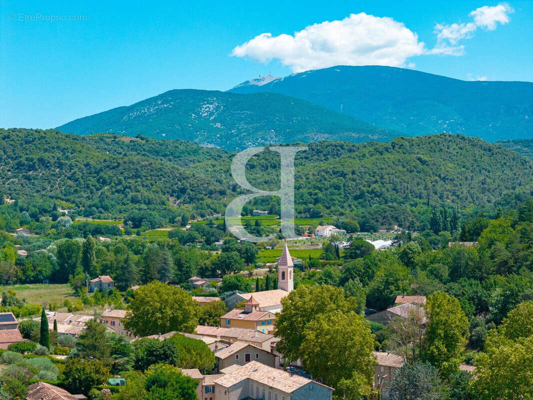 Maison à VAISON-LA-ROMAINE
