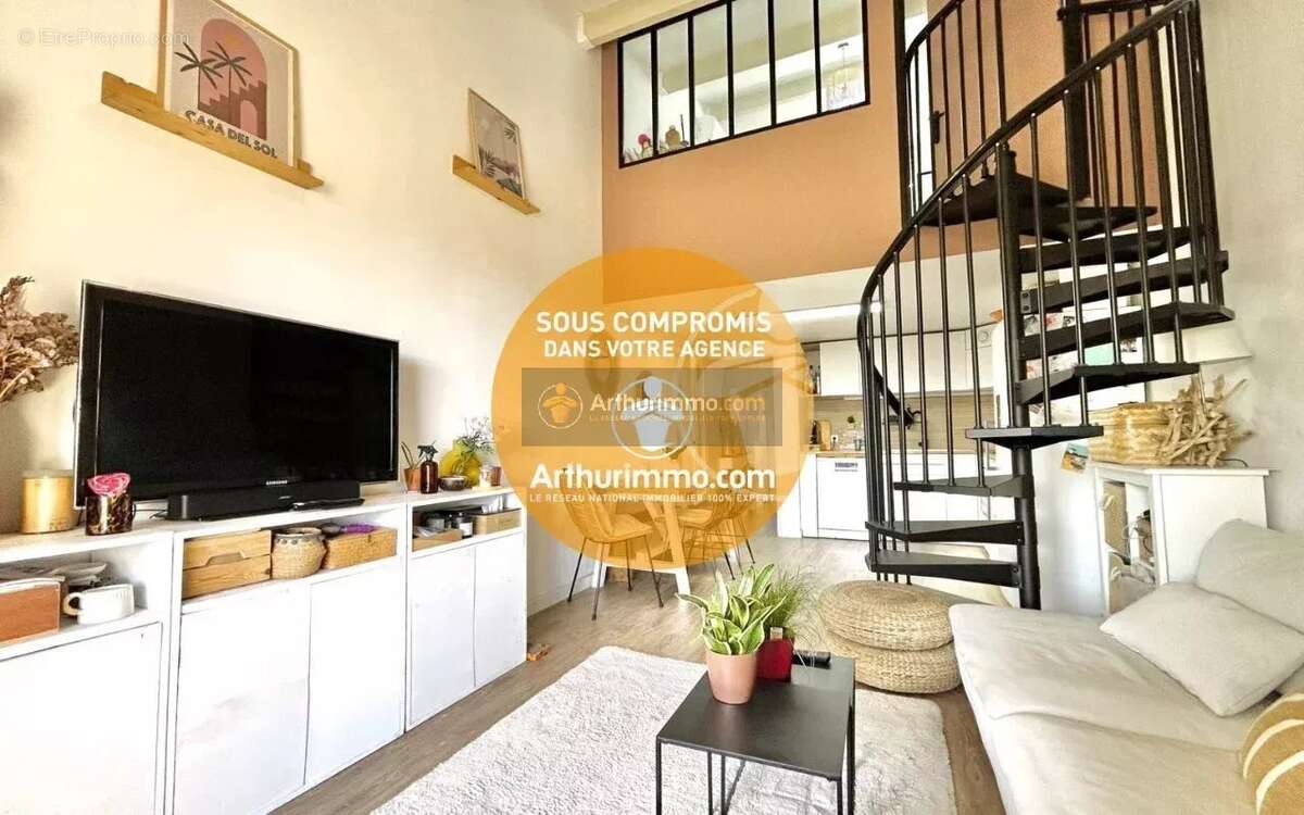 Appartement à FREJUS
