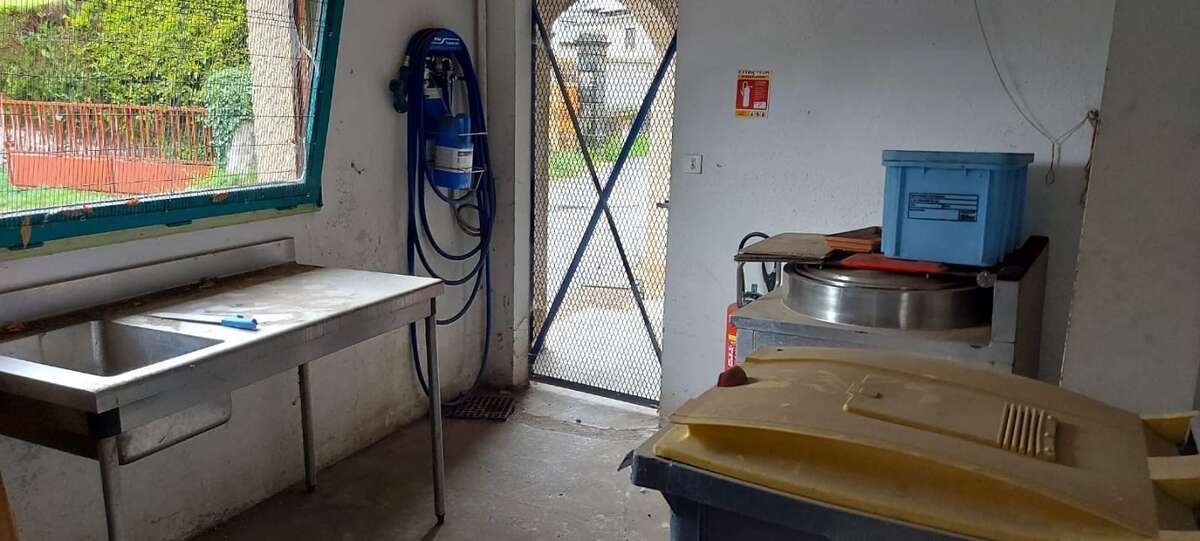Commerce à BIELLE
