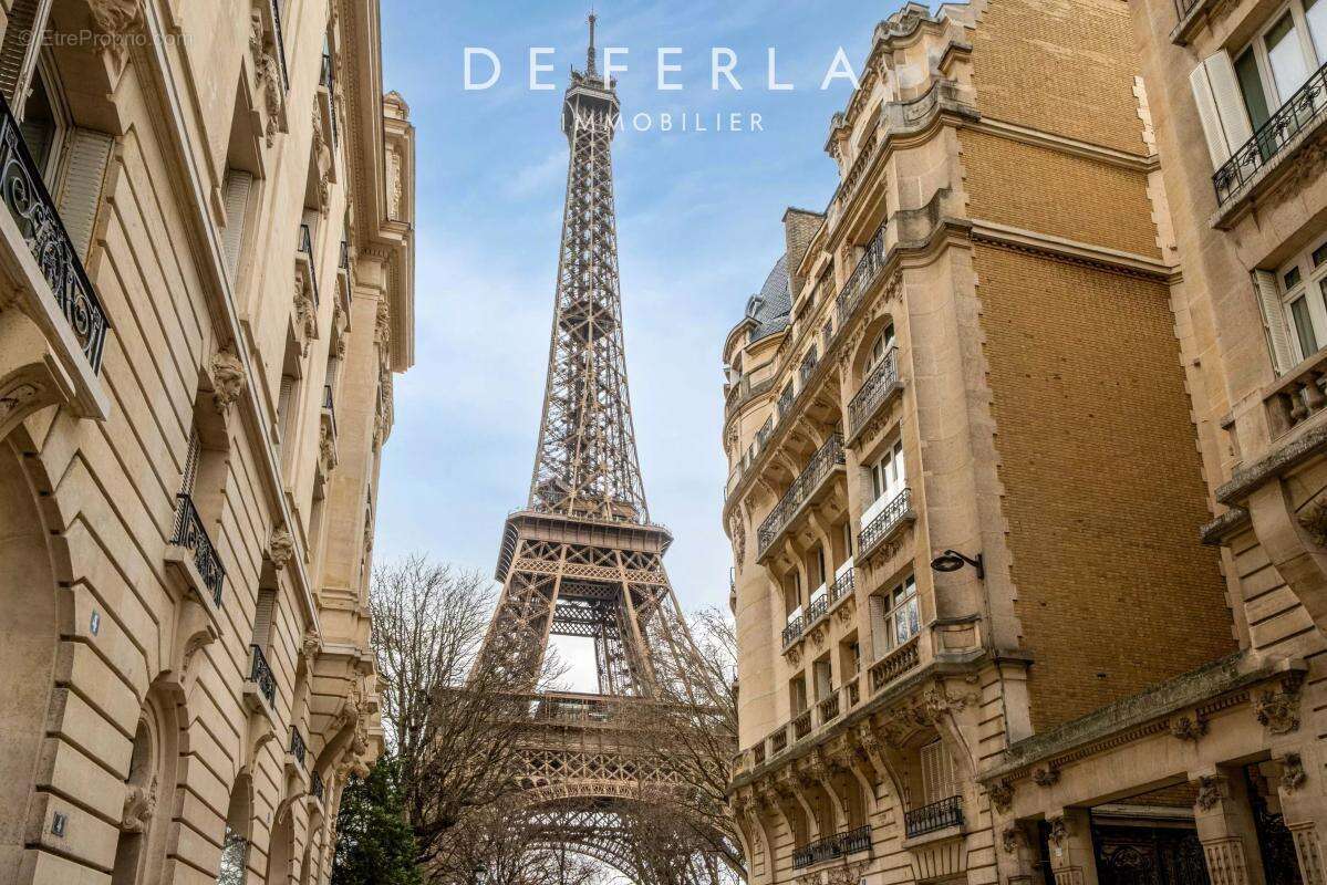Appartement à PARIS-7E