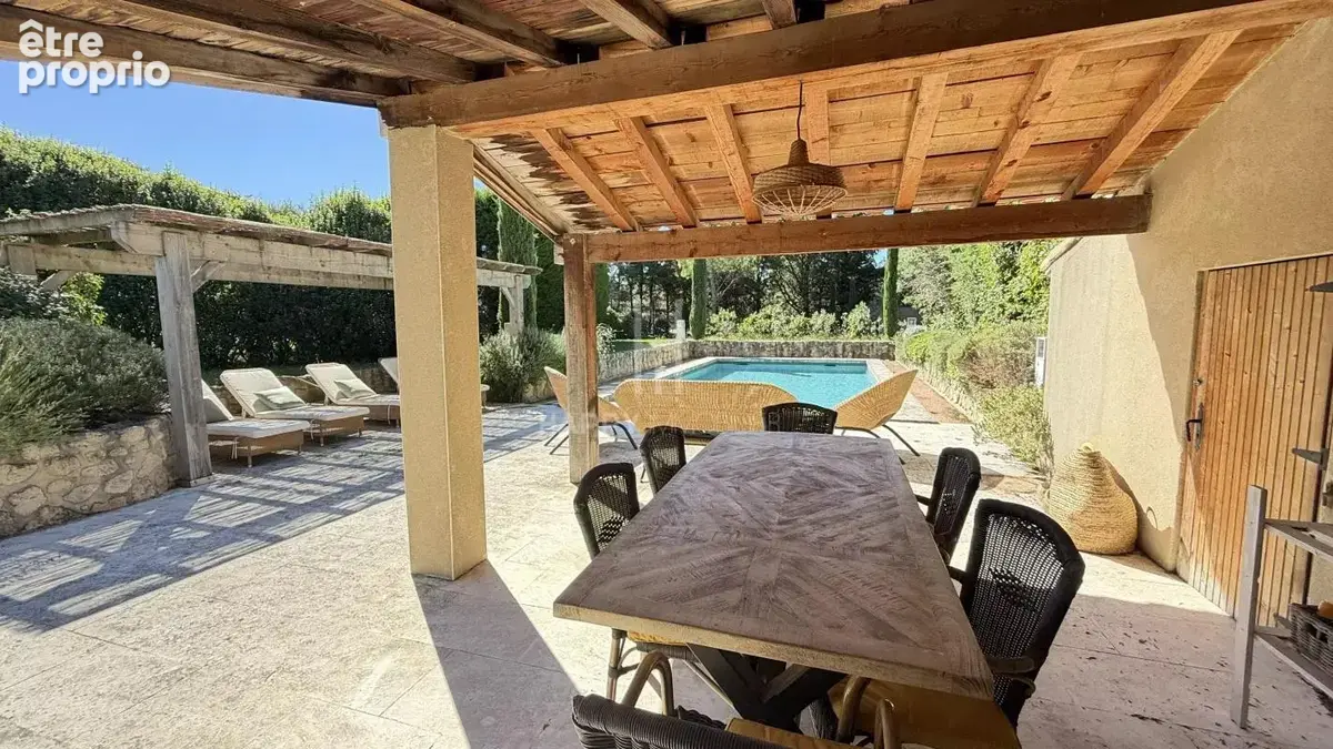 A FONTVIEILLE, en collines, Maison avec 5 chambres et piscine - photo 21