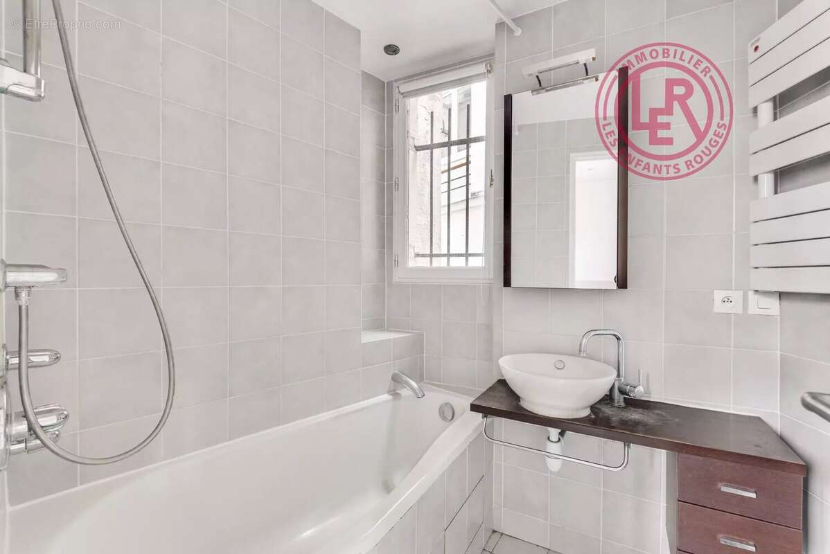 Appartement à PARIS-6E