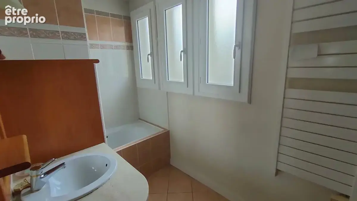 Maison Le Puy Saint Bonnet 7 pièces 136 m2 - photo 12