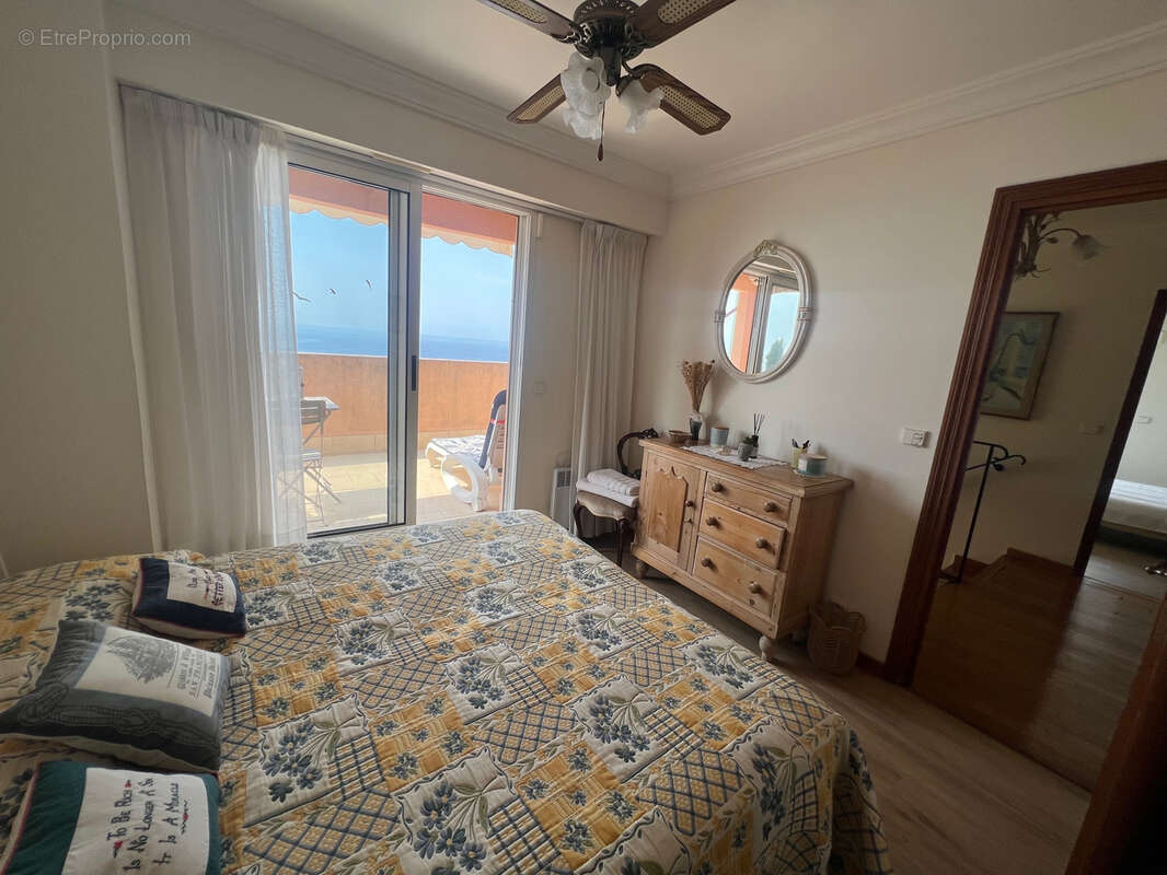 Exclusivite- domaine privé avec piscine sur menton garavan- villa jumelee  t5/6 sur 3 niveaux, terrasses, jard - photo 17