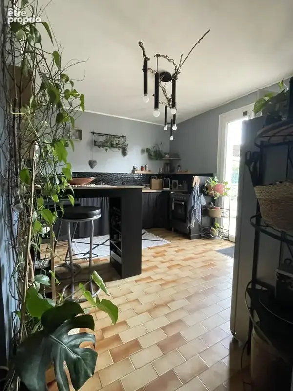 Maison 110 m² à Montfort-Le-Gesnois  - photo 9