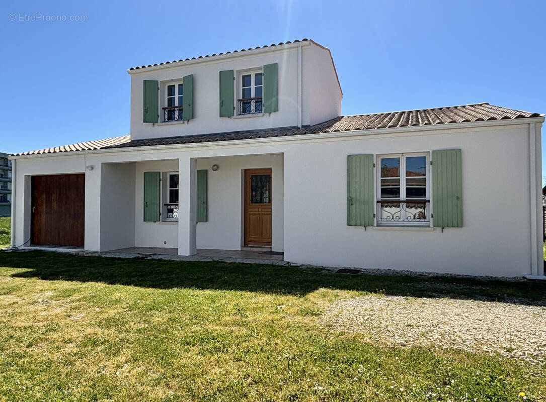 Maison à ROCHEFORT