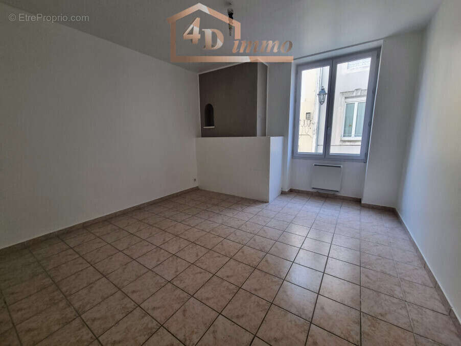 Appartement à VALLON-PONT-D&#039;ARC