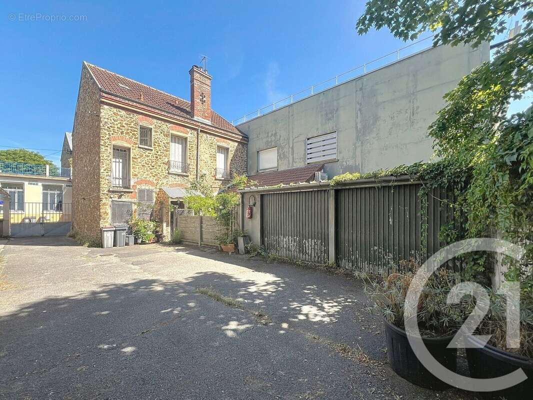 Maison à SAINT-CLOUD