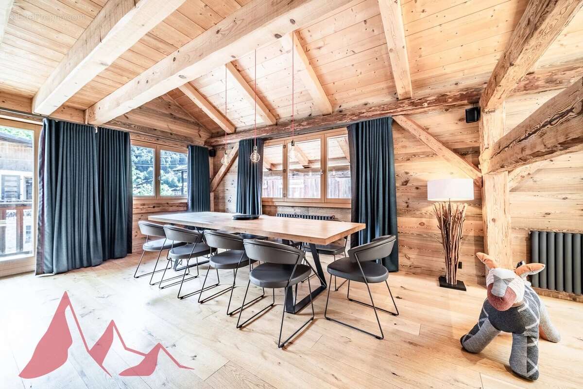 Magnifique ferme rénovée de sept chambres au cœur de Morzine - photo 6