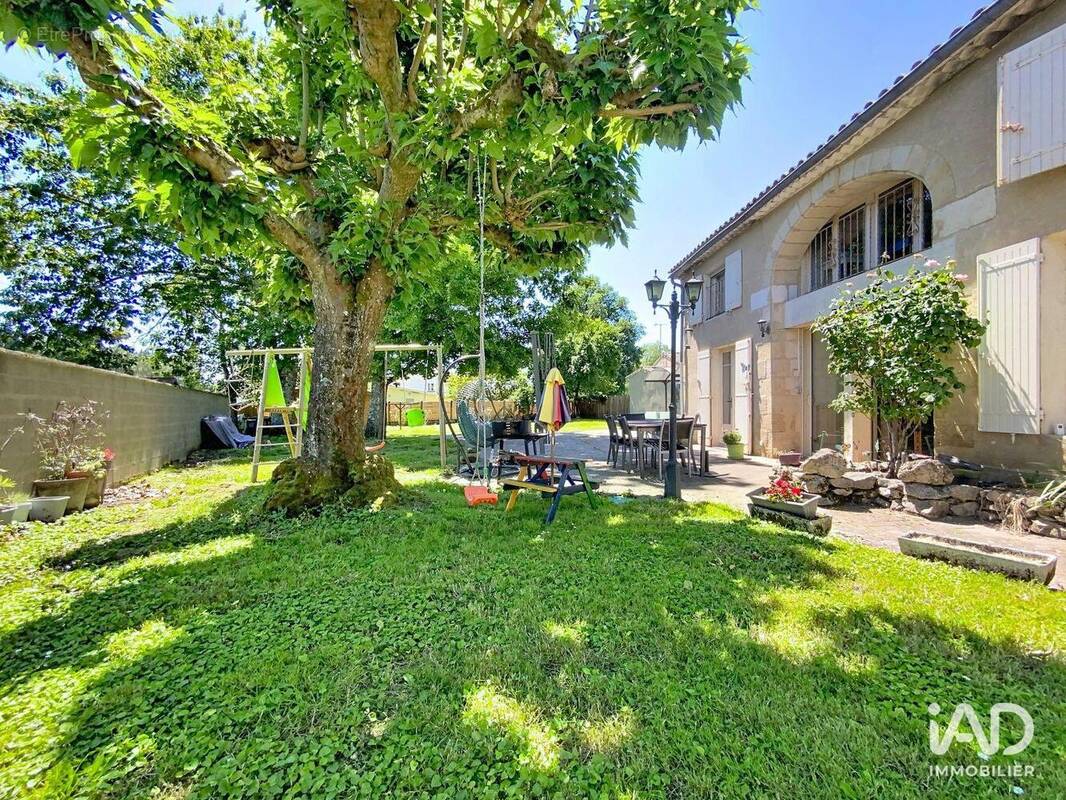 Photo 1 - Maison à LANDIRAS