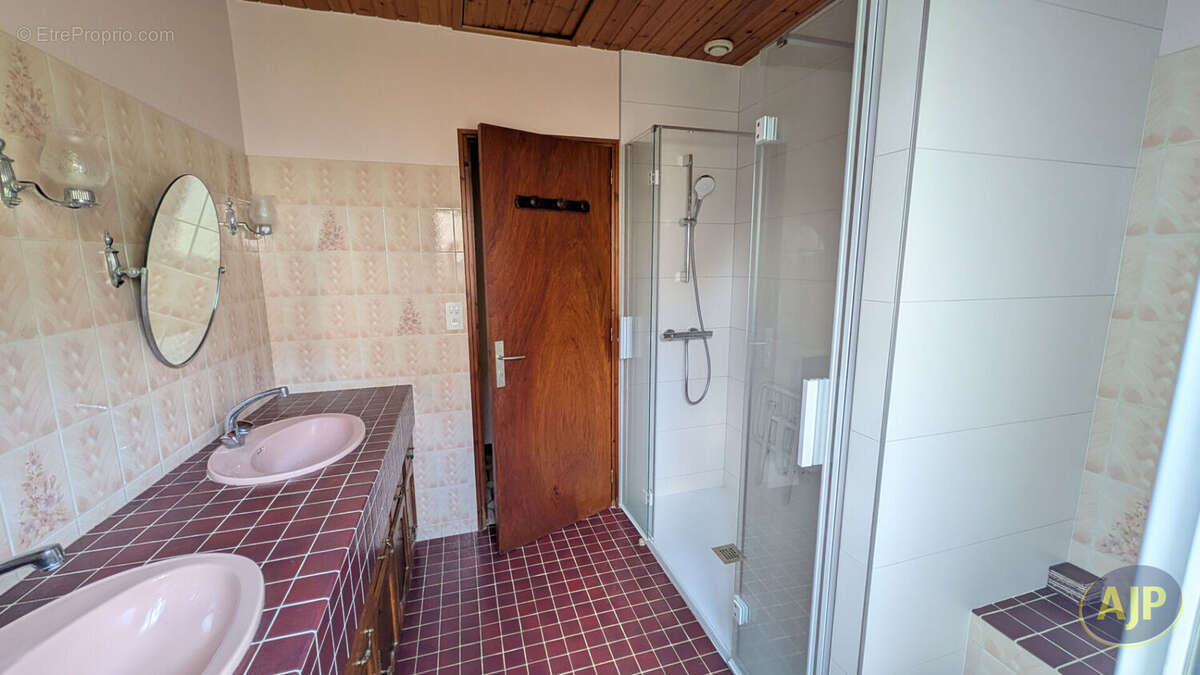 Maison à L&#039;AIGUILLON-SUR-MER