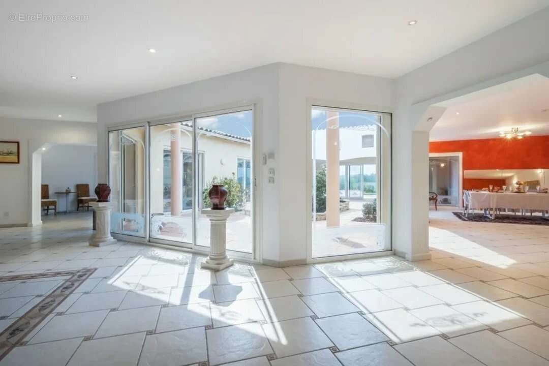 Maison à SAINT-DENIS-DU-PIN