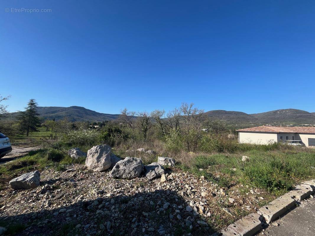 Terrain à CHOMERAC