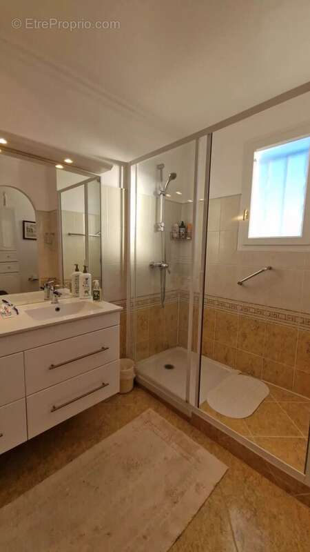 Maison à VILLENEUVE-LOUBET