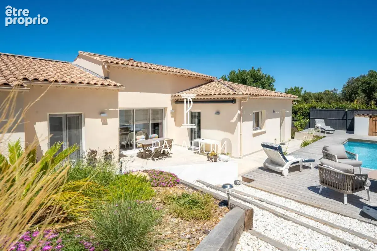 Maison T4 de 2016 - 233m² sur terrain de 1000m² - photo 2