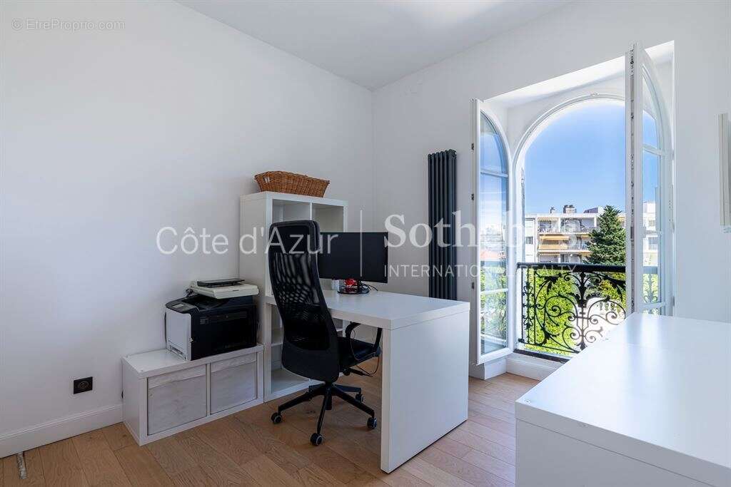 Nice Baumettes appartement Belle Époque avec terrasse et garage - photo 19