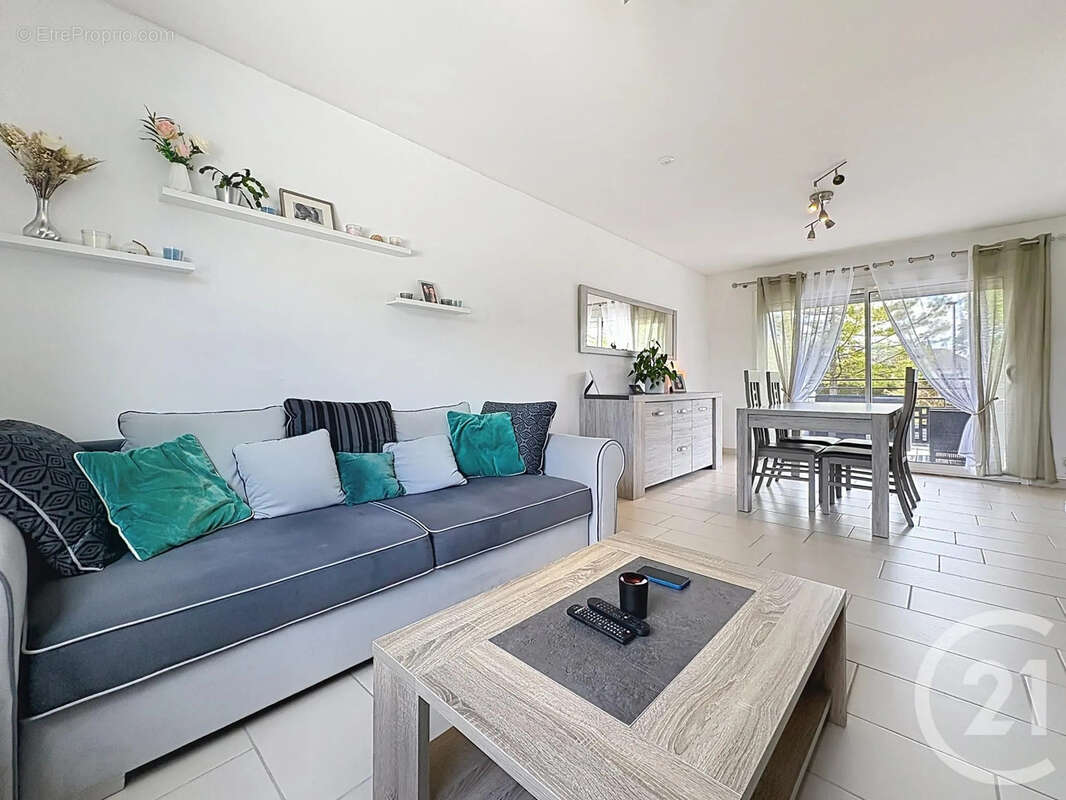 Maison 95 m² à Saint-Parres-Aux-Tertres  - photo 4