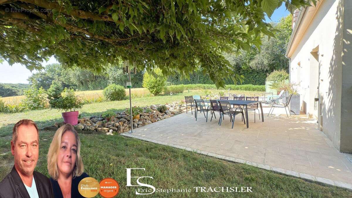 Maison 106 m² à Chenu  - photo 2