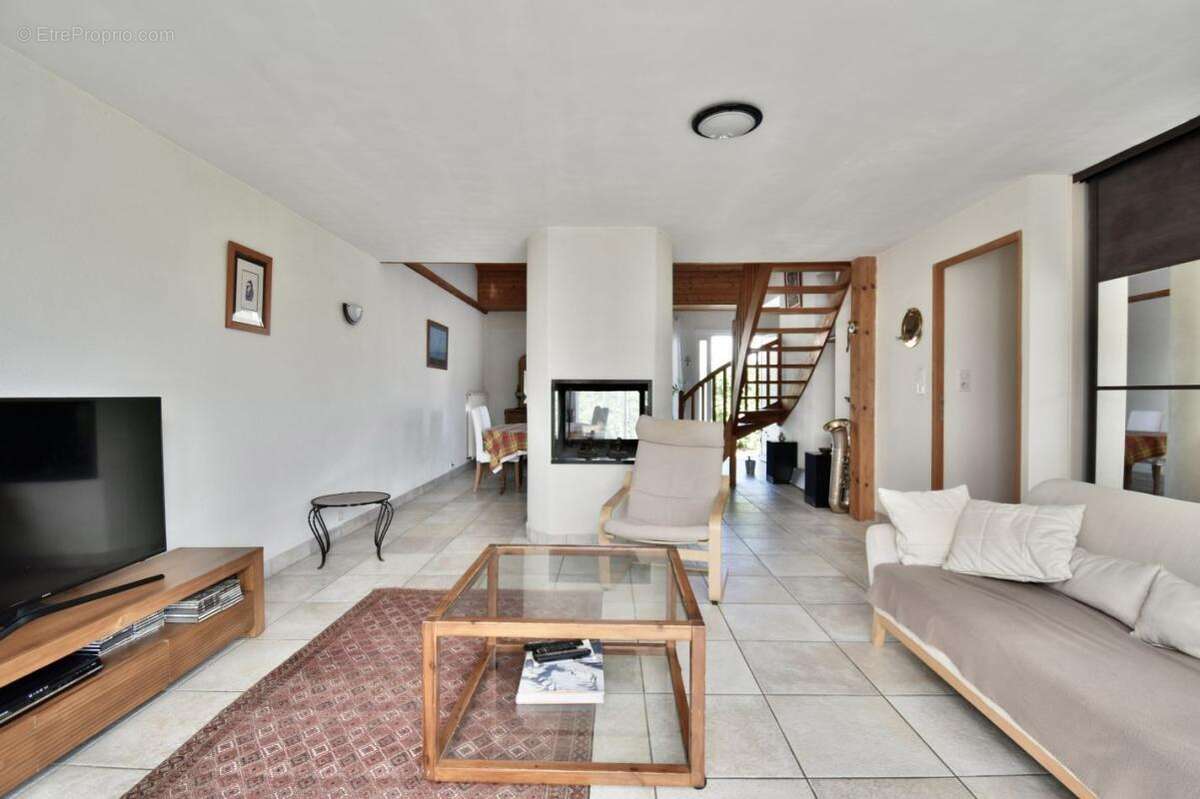 Maison 98 m² à Cholet  - photo 2
