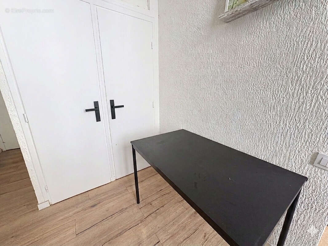 Appartement à MARSEILLE-2E