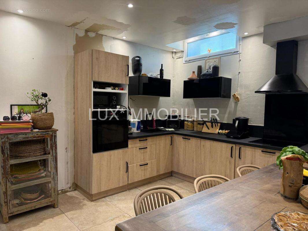 Maussane-les-alpilles - maison de rapport · 2 lots loués - photo 28