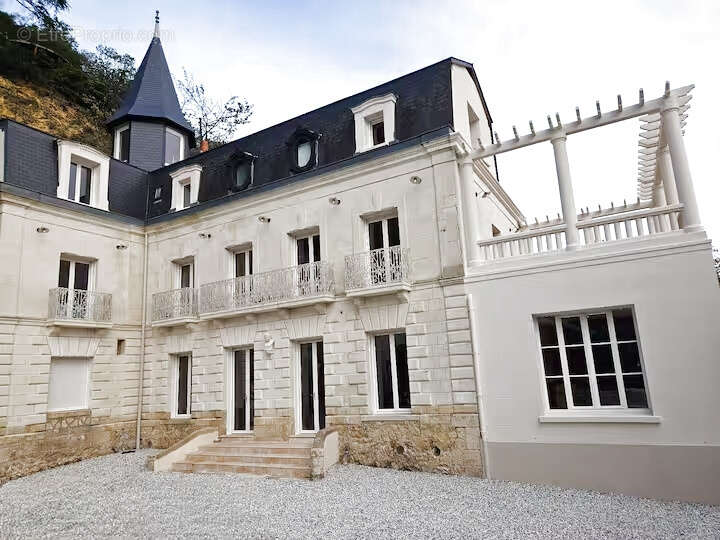 Maison à ROCHECORBON