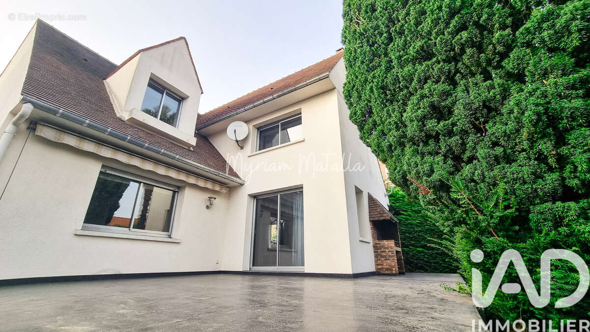 Photo 5 - Maison à GROSLAY