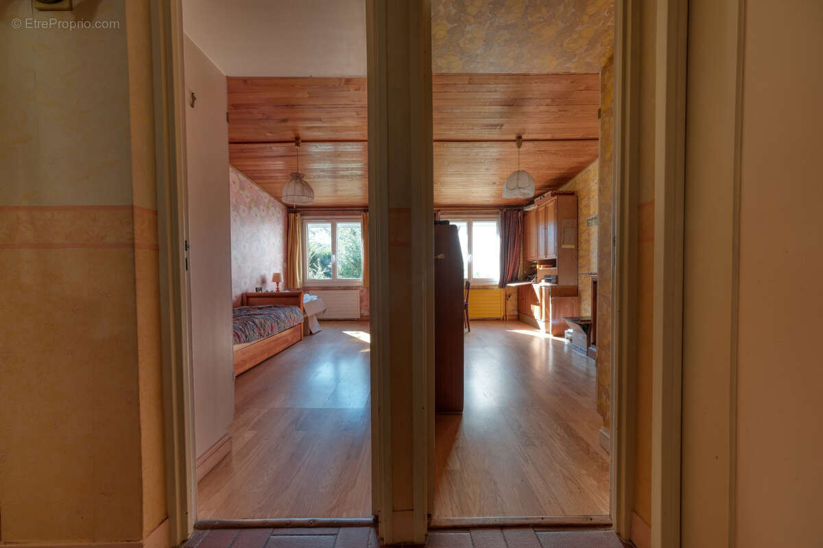 Maison à LIMOURS