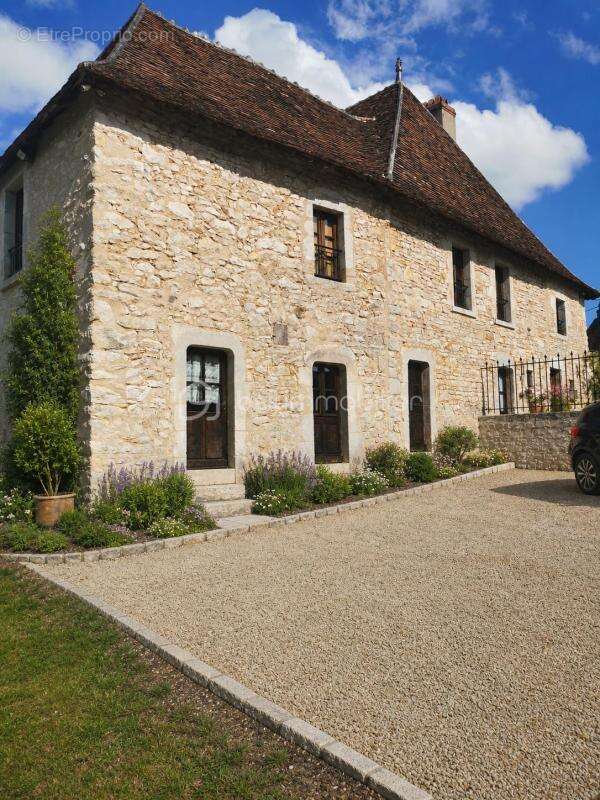 Maison à RIVARENNES