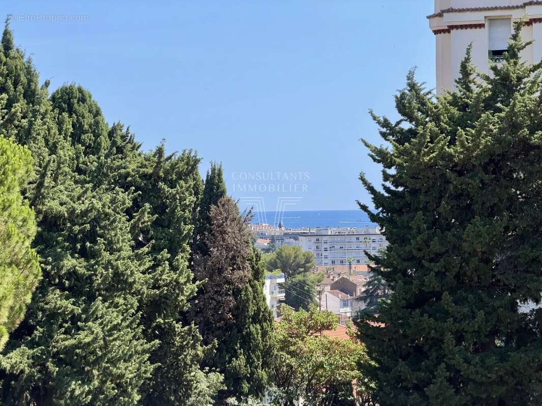 Appartement à CANNES